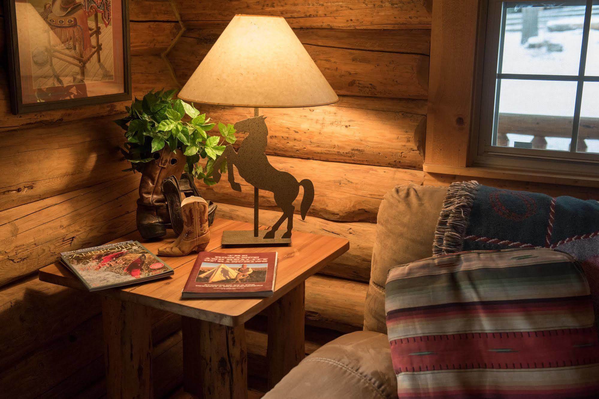 Western Pleasure Guest Ranch Sandpoint Exterior foto